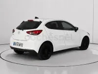 Usado Mazda 2 Homura-Line 90 CV (66 kW) 2023 Blanco Utilitario