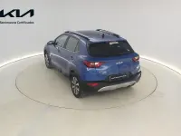 Usado Kia Stonic 100 CV (73 kW) 2024 Azul SUV