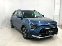 Usado Kia Niro 141 CV (103 kW) 2022 Azul SUV