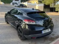 Usado Renault Mégane Dynamique 130 CV (95 kW) 2009 Negro Berlina