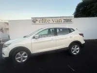 Usado Nissan Qashqai Acenta 115 CV (84 kW) 2018 Blanco SUV