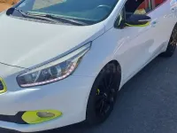 Usado Kia Ceed GT 110 CV (80 kW) 2014 Blanco Berlina