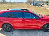 Usado Skoda Octavia RS 245 CV (180 kW) 2022 Rojo Familiar
