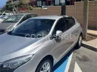 Usado Renault Mégane III Dynamique 110 CV (80 kW) 2013 Gris / plata Berlina