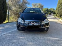 Usado Mercedes A180 Avantgarde 109 CV (80 kW) 2010 Negro Monovolumen