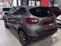 Usado Renault Captur Intens 90 CV (66 kW) 2017 Gris SUV