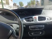 Usado Renault Scenic E-Tech Dynamique 105 CV (77 kW) 2009 Beige Monovolumen