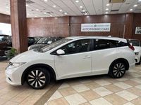 Usado Honda Civic Executive 120 CV (88 kW) 2014 Blanco Familiar