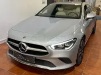 Usado Mercedes CLA200 Shooting Brake 150 CV (110 kW) 2020 Gris / plata Familiar