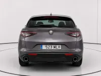 Usado Alfa Romeo Stelvio Sprint 160 CV (117 kW) 2023 Negro SUV