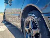 Usado Mercedes E200 Classic 136 CV (100 kW) 1997 Negro Berlina
