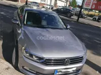Usado VW Passat 150 CV (110 kW) 2019 Gris / plata Berlina