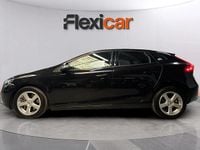 Usado Volvo V40 Momentum 122 CV (89 kW) 2018 Negro Familiar