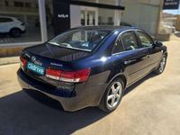 Usado Hyundai Sonata Classic 140 CV (102 kW) 2007 Azul Berlina