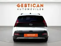 Usado Hyundai Bayon 101 CV (74 kW) 2023 Blanco SUV