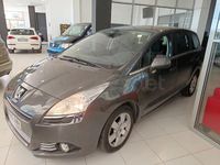 Usado Peugeot 5008 120 CV (88 kW) 2010 Gris / plata Monovolumen