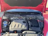 Usado VW Beetle 105 CV (77 kW) 2012 Rojo Utilitario