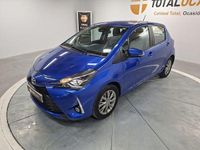 Usado Toyota Yaris Active 69 CV (50 kW) 2018 Azul Berlina