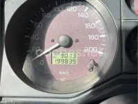 Usado Mitsubishi Montero 165 CV (121 kW) 2001 Violeta / lila SUV
