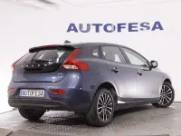 Usado Volvo V40 Momentum 120 CV (88 kW) 2017 Azul