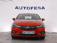 Usado Opel Astra Selective 125 CV (91 kW) 2018 Rojo