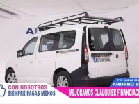 Usado VW Caddy 122 CV (89 kW) 2021 Blanco Monovolumen