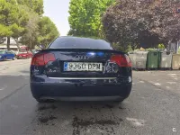 Usado Audi A4 140 CV (102 kW) 2005 Azul Berlina
