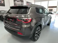 Usado Jeep Compass Limited 140 CV (102 kW) 2019 Gris SUV