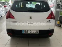 Usado Peugeot 3008 Active 115 CV (84 kW) 2012 Blanco Familiar