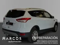 Usado Ford Kuga Titanium 120 CV (88 kW) 2016 SUV