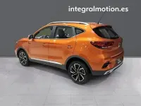 Usado MG ZS Luxury 106 CV (77 kW) 2022 Naranja SUV