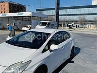Usado Toyota Prius Advance 136 CV (100 kW) 2012 Blanco Berlina