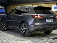 Usado VW Touareg 290 CV (213 kW) 2021 Gris SUV