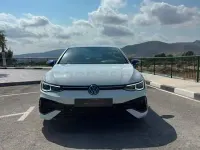 Usado VW Golf VIII R 333 CV (244 kW) 2023 Blanco Berlina