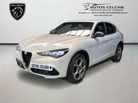 Usado Alfa Romeo Stelvio Sprint 160 CV (117 kW) 2024 Gris / plata SUV