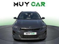 Usado Kia XCeed 141 HP (103 kW) 2021 Cinzento SUV