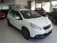 Usado Peugeot 2008 Active 100 CV (73 kW) 2015 Blanco SUV