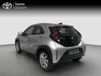 Usado Toyota Aygo X Play 72 CV (52 kW) 2024 Blanco SUV
