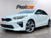 Usado Kia Ceed GT GT-Line 140 CV (102 kW) 2018 Blanco Berlina