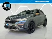 Usado Dacia Sandero Expression 91 CV (66 kW) 2023 Verde Berlina