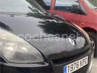 Usado Renault Scénic III Dynamique 130 CV (95 kW) 2011 Negro Monovolumen