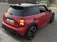 Usado Mini John Cooper Works 231 CV (169 kW) 2021 Rojo Utilitario
