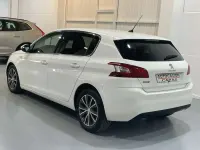 Usado Peugeot 308 Style 99 CV (72 kW) 2015 Blanco Utilitario