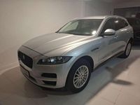 Usado Jaguar F-Pace Portfolio 163 CV (119 kW) 2017 Gris SUV