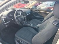 Usado Audi A3 105 CV (77 kW) 2014 Blanco Berlina