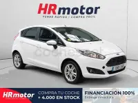 Usado Ford Fiesta Trend 95 CV (69 kW) 2015 Blanco Utilitario