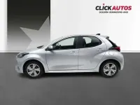 Usado Toyota Yaris Active 116 CV (85 kW) 2025 Gris Utilitario