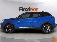 Usado Peugeot 2008 GT-line 131 CV (96 kW) 2023 Azul SUV