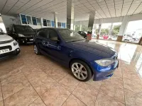 Usado BMW 120 170 CV (125 kW) 2007 Azul Utilitario