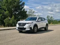 Usado Peugeot 2008 Active 110 CV (80 kW) 2021 Blanco SUV